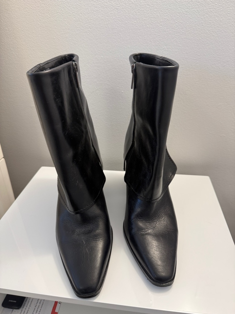 Vince Camuto Black Leather Pointed-Toe Mid-Calf Heeled Boots